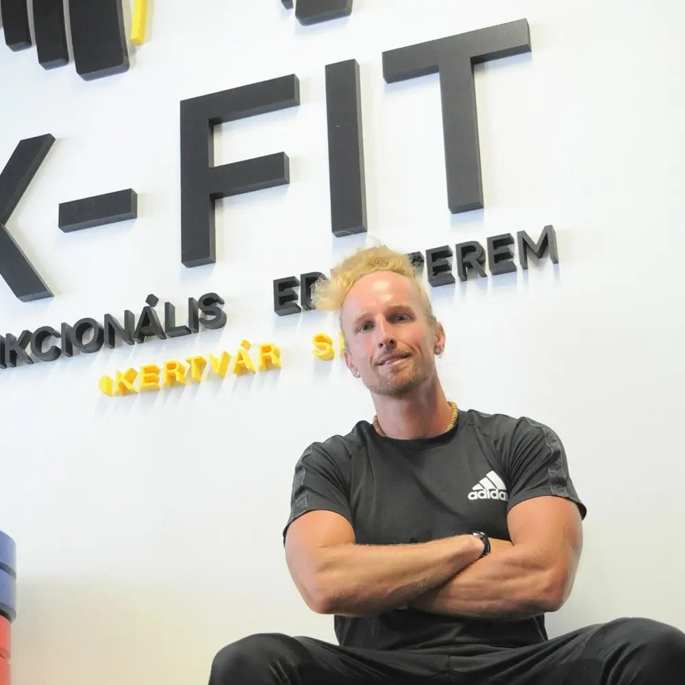Ákos, a K-FIT edzője